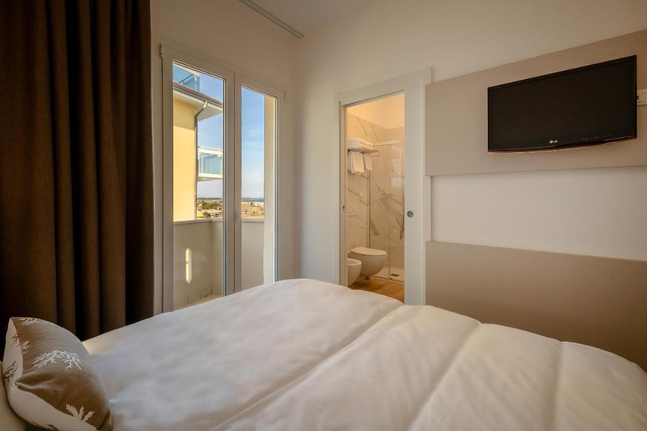 Hotel Delfino 카오를레 외부 사진