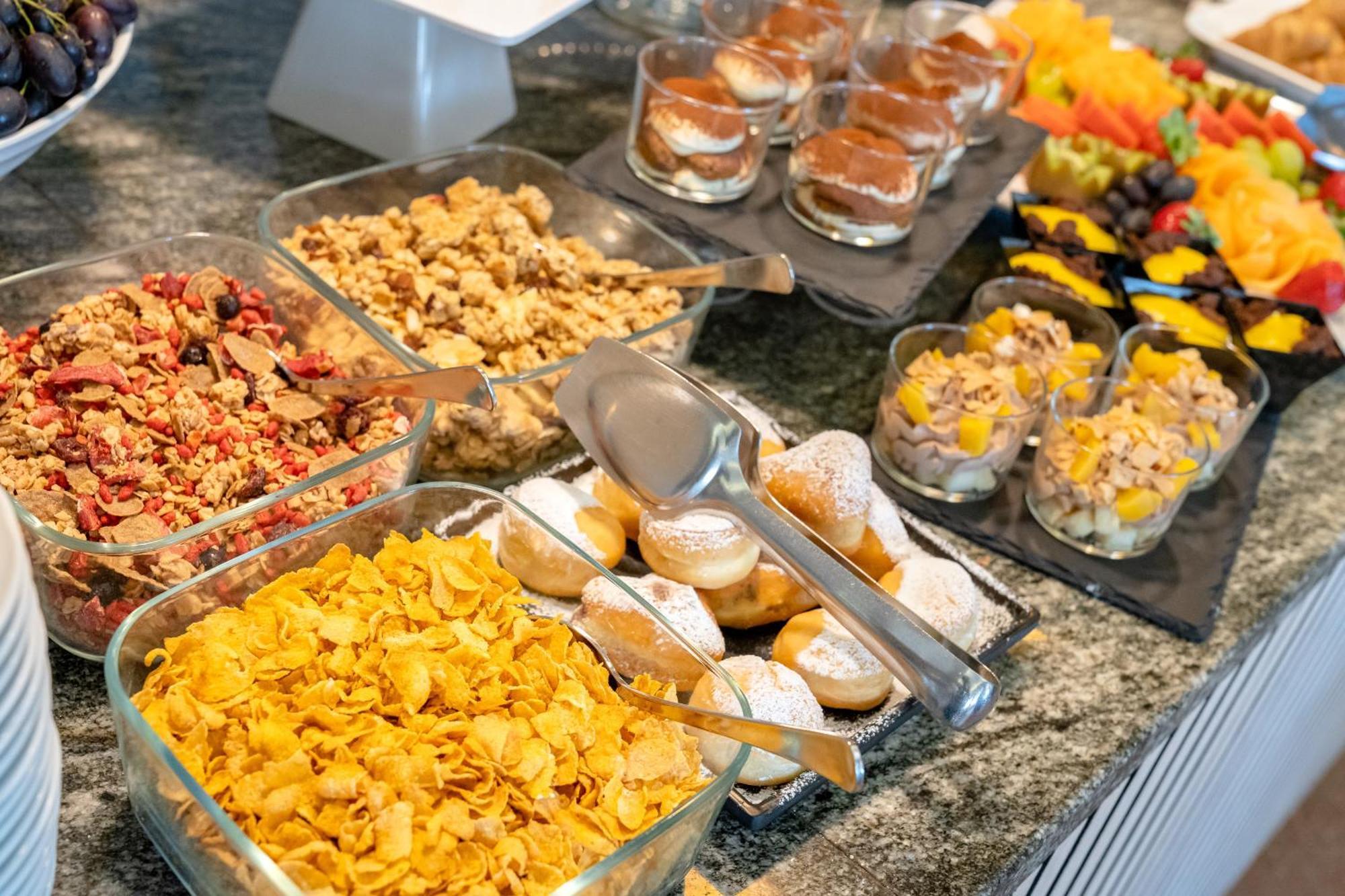 Hotel Delfino 카오를레 외부 사진