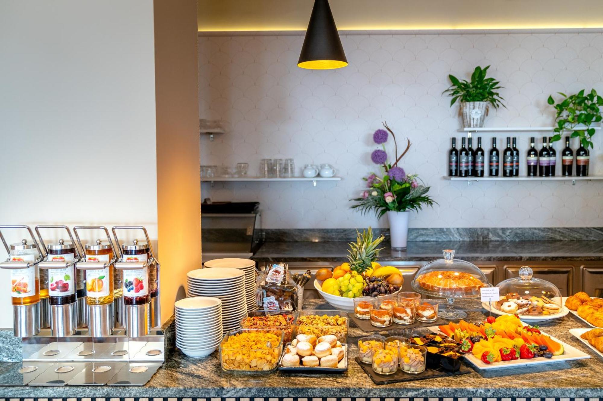Hotel Delfino 카오를레 외부 사진